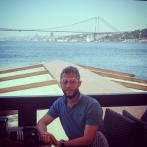 Yazan nusaibah sur yala.fm